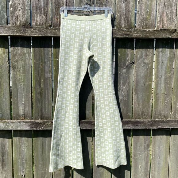 Princess Polly Adora Sage Floral Wide Leg Sweater Pant | M/L - Picture 2 of 4